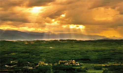 临夏县周边适合全家出游的地方，临夏州周边旅游