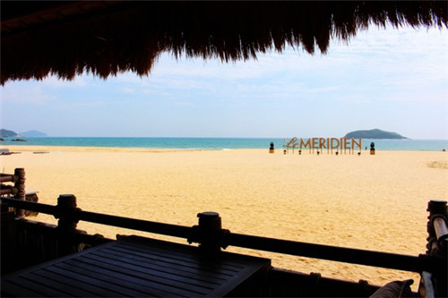 被抛弃后的无奈是什么歌，被抛弃的人歌词是什么意思