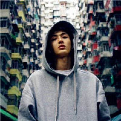 荣成买房落户找臻房小贺